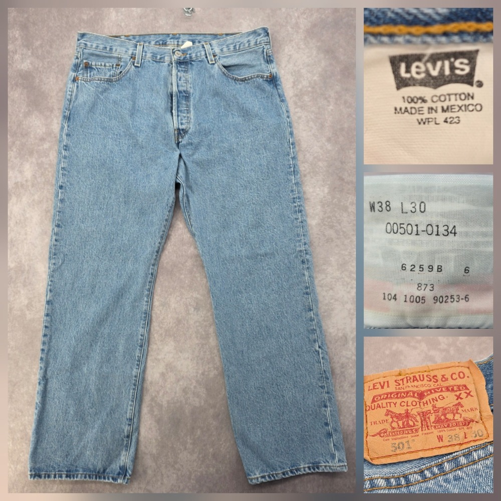 Vintage Levis 501 Jeans Mens 38x30 Button Fly Light Wash Blue Denim Y2K